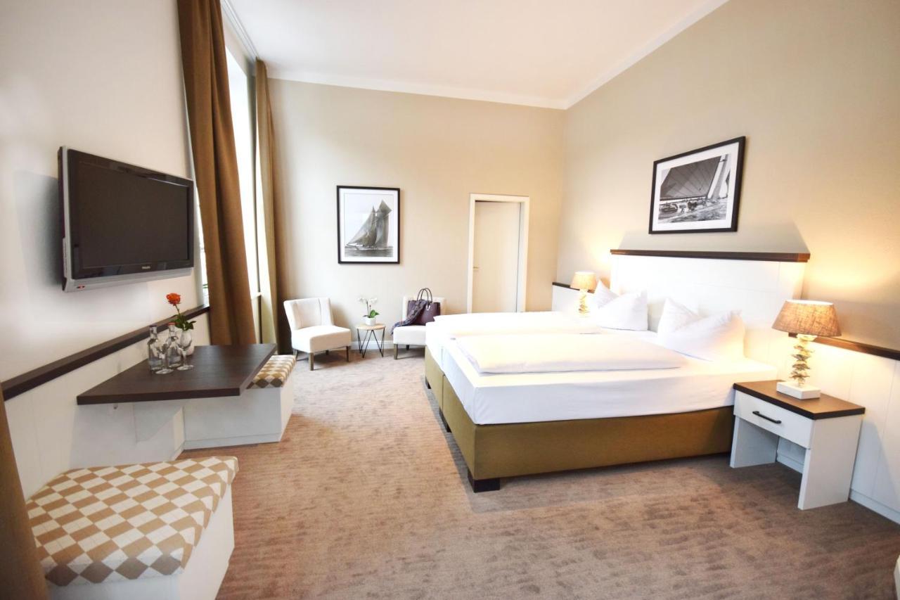 Hotel Strandschloesschen Lubeck Luaran gambar