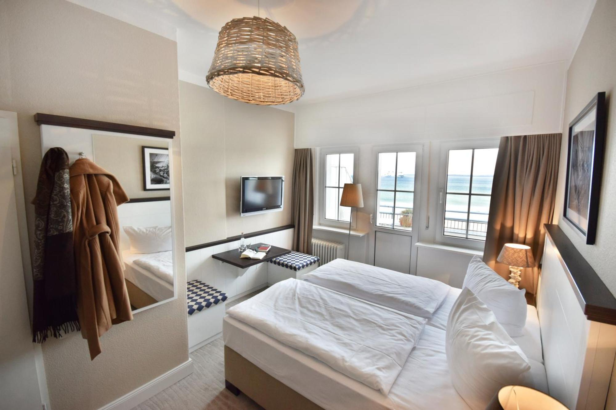 Hotel Strandschloesschen Lubeck Luaran gambar