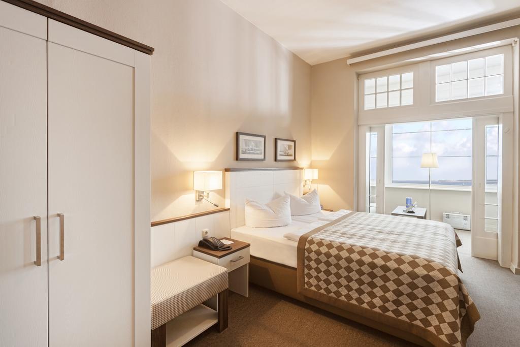 Hotel Strandschloesschen Lubeck Luaran gambar