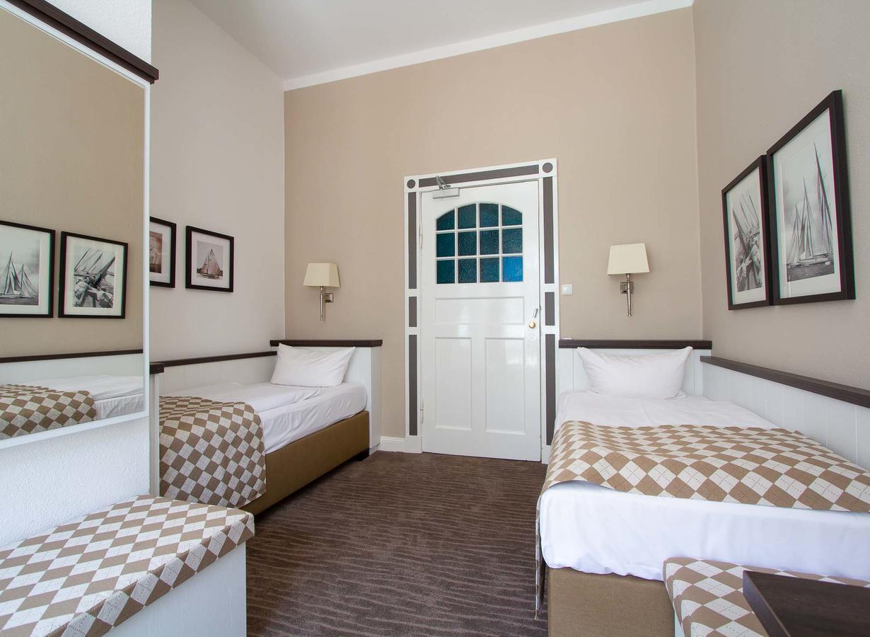 Hotel Strandschloesschen Lubeck Luaran gambar