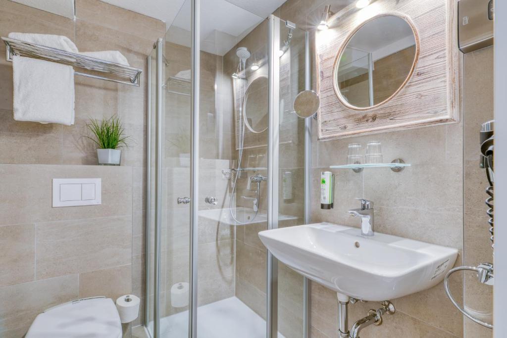 Hotel Strandschloesschen Lubeck Luaran gambar