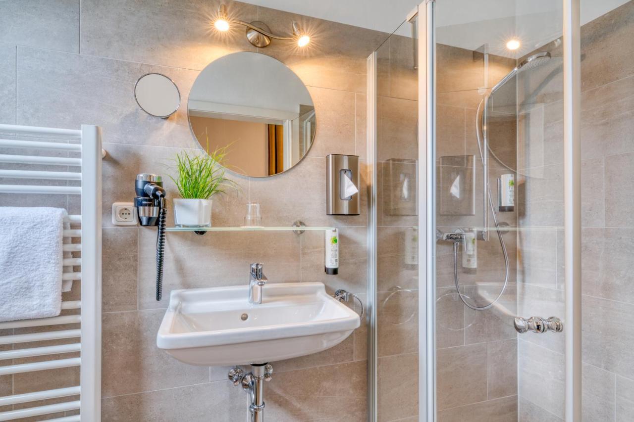 Hotel Strandschloesschen Lubeck Luaran gambar