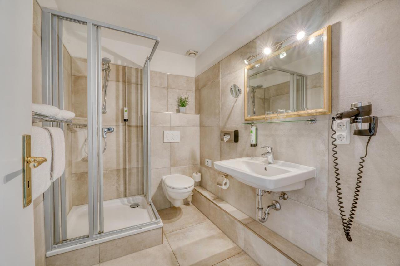 Hotel Strandschloesschen Lubeck Luaran gambar