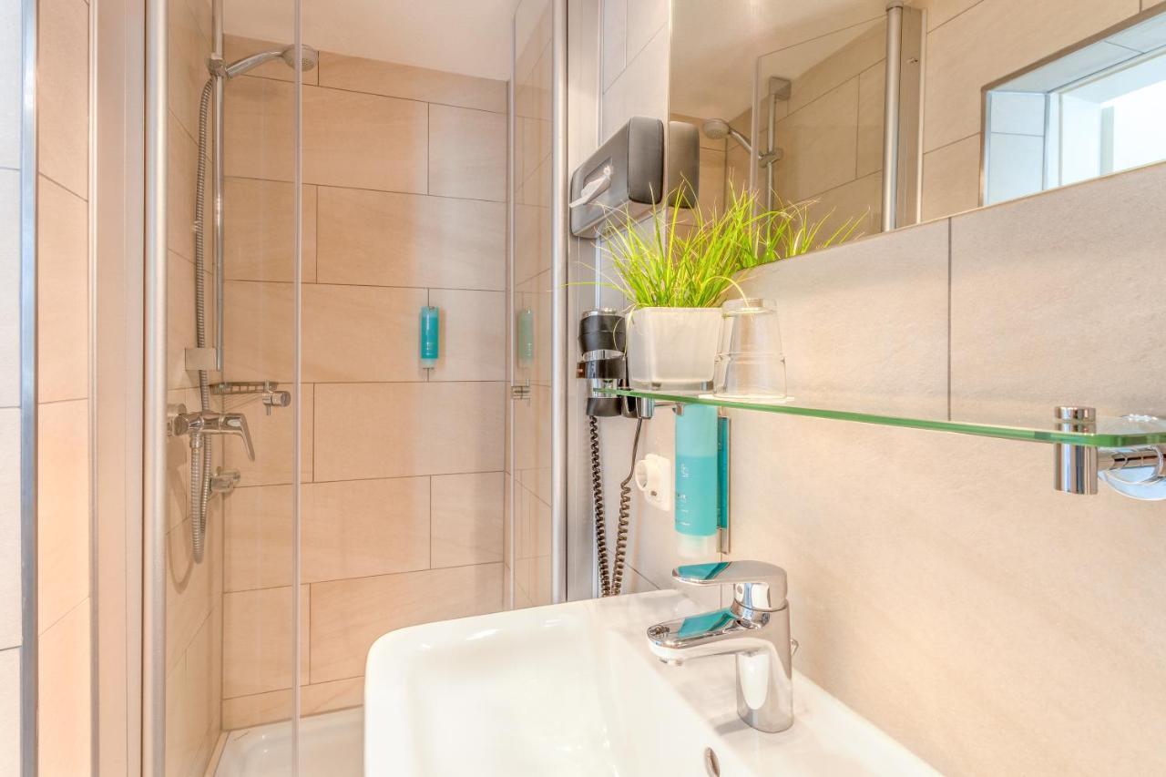 Hotel Strandschloesschen Lubeck Luaran gambar