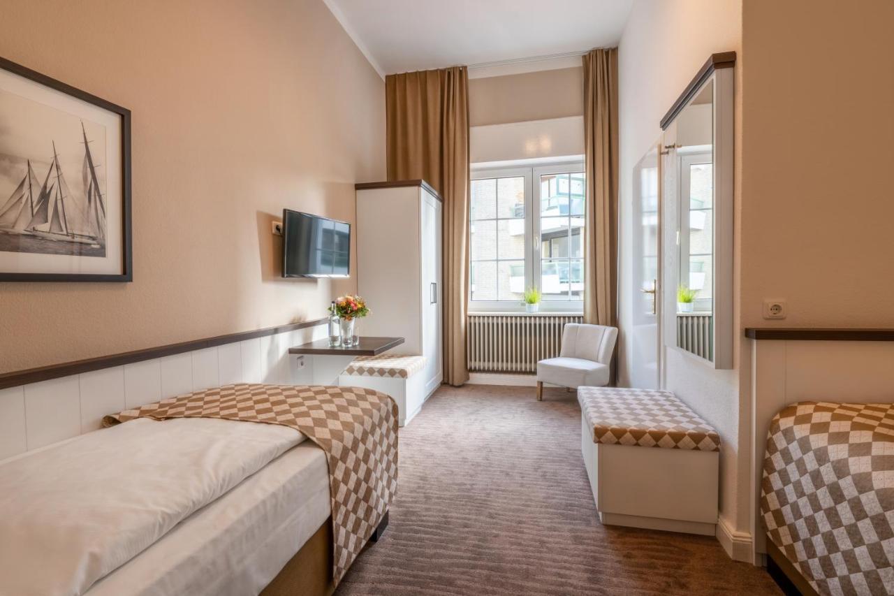 Hotel Strandschloesschen Lubeck Luaran gambar